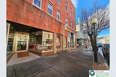 42 Broadway #C, Bangor, PA 18013 - Photo 2