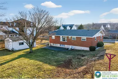 319 Falcone Avenue, Roseto, PA 18013 - Photo 12