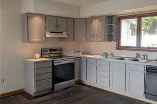 1440 Greenview Dr, Bethlehem, PA 18018 - Photo 4