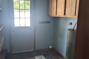 1440 Greenview Dr, Bethlehem, PA 18018 - Photo 36