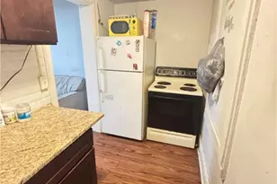 618 Chew Street W, Allentown, PA 18102 - Photo 2