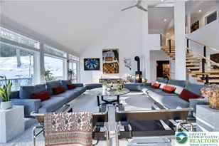 125 Achill Ln, Dingmans Ferry, PA 18328 - Photo 10