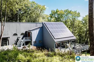 125 Achill Ln, Dingmans Ferry, PA 18328 - Photo 66