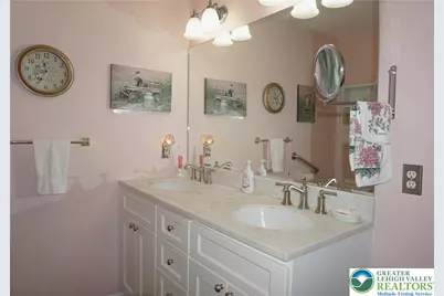 6099 Timberknoll Drive, Macungie Boro, PA 18062 - Photo 8