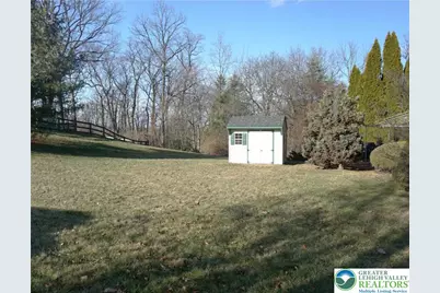 6099 Timberknoll Drive, Macungie Boro, PA 18062 - Photo 16