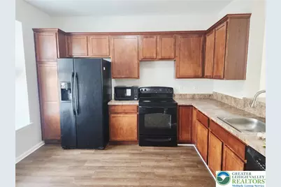 7510 Pioneer Drive, Lower Macungie, PA 18062 - Photo 8