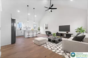 1602 S Albert, Allentown, PA 18103 - Photo 10