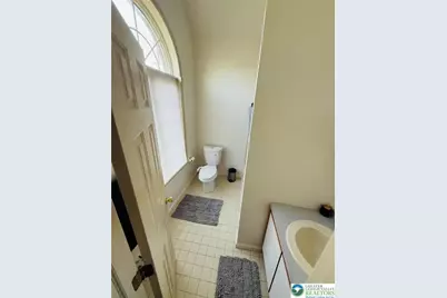 203 E Emmaus Avenue, Salisbury Township, PA 18103 - Photo 10