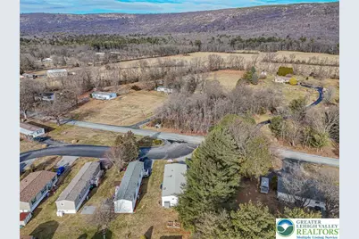 52 W Zimmer Drive, Lehigh Township, PA 18088 - Photo 8