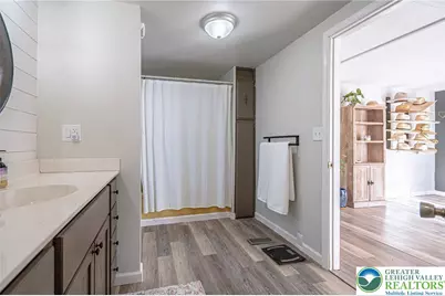 52 W Zimmer Drive, Lehigh Township, PA 18088 - Photo 32