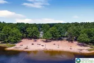 1807 Penn Forest Dr, Penn Forrest, PA 18210 - Photo 8