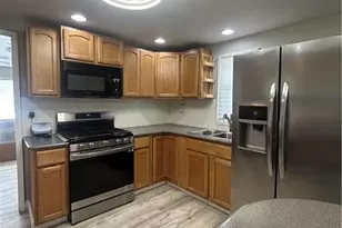 1658 Dennis St, Bethlehem Township, PA 18020 - Photo 6