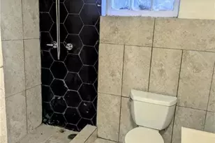 3011 W Greenleaf St, Allentown City, PA 18104 - Photo 28