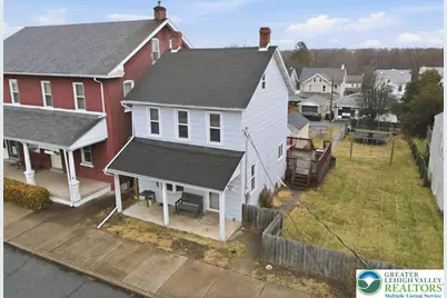 105 S 2nd Street, Coplay, PA 18037 - Photo 4