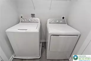 2142 Cross Country Rd, Northampton Boro, PA 18067 - Photo 20