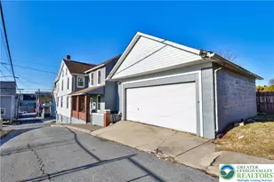 1005 Railroad St, Catasauqua Boro, PA 18032 - Photo 32