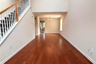 1109 Timberidge Ln, Lower Macungie, PA 18106 - Photo 2