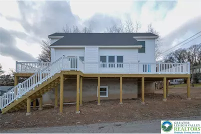 2 Elm Street, Mount Pocono Boro, PA 18344 - Photo 1