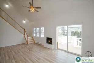 2 Elm St, Mount Pocono Boro, PA 18344 - Photo 4