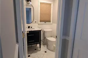 64 Mill Brook Ct, Easton, PA 18045 - Photo 4