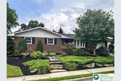345 S Whitfield Street, Nazareth Boro, PA 18064 - Photo 1