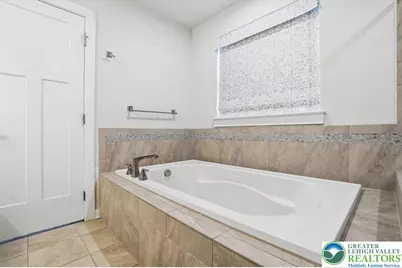 3902 Orth Street, Bethlehem Township, PA 18020 - Photo 30