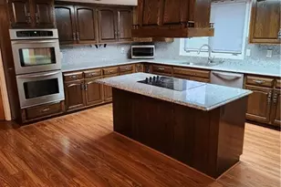 204 S Cedar Crest Blvd, South Whitehall Twp, PA 18104 - Photo 8