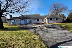 204 S Cedar Crest Blvd, South Whitehall Twp, PA 18104 - Photo 32