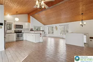 630 Wooddale Rd, Middle Smithfield, PA 18302 - Photo 8