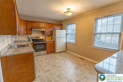 1049 Barnside Road, Lower Macungie, PA 18103 - Photo 6