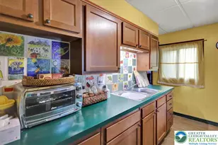 2252 W Livingston St, Allentown City, PA 18104 - Photo 8