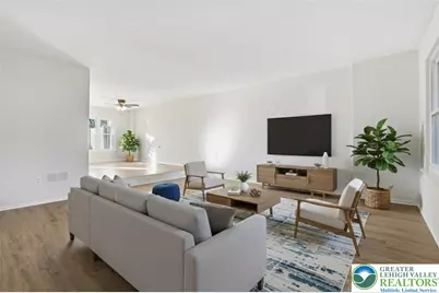 3434 Colonial Court, South Whitehall Twp, PA 18104 - Photo 2