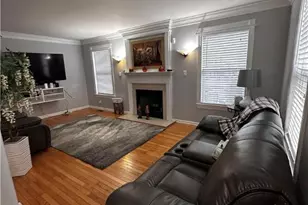 937 Ramblewood Ln, Freemansburg Boro, PA 18017 - Photo 2