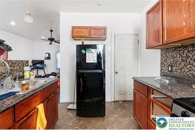 6502 Linmore Avenue, Philadelphia, PA 19142 - Photo 14