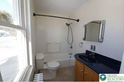 221 Oak Street, Washington Twp, PA 18072 - Photo 14
