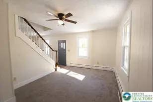 221 Oak St, Washington Twp, PA 18072 - Photo 8