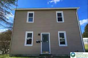 221 Oak St, Washington Twp, PA 18072 - Photo 2