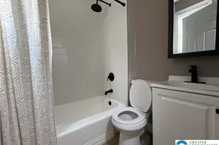 439 N Law St, Allentown, PA 18102 - Photo 4