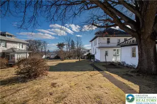 101 E Plainfield Ave, Pen Argyl, PA 18072 - Photo 6