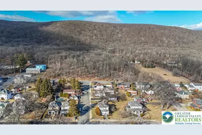 101 E Plainfield Avenue, Pen Argyl, PA 18072 - Photo 16