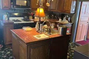 1395 Sleepy Hollow, Milford Twp, PA 18073 - Photo 10