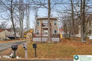 6250 Park Pl, Coolbaugh Twp, PA 18466 - Photo 2