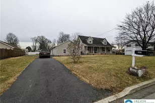 3336 Allen St, Palmer Twp, PA 18045 - Photo 4