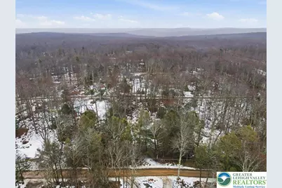 47 Red Wing Path, Lehigh Twp, PA 18424 - Photo 10