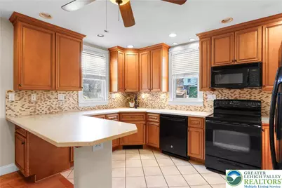 38 E 2nd Street, Alburtis Boro, PA 18011 - Photo 10