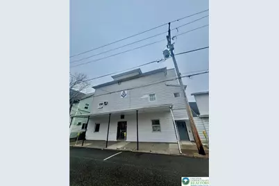 20 W Main Street #23, Pen Argyl Boro, PA 18072 - Photo 2