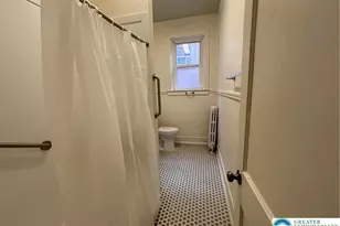 222 S 15th St, Allentown, PA 18102 - Photo 8