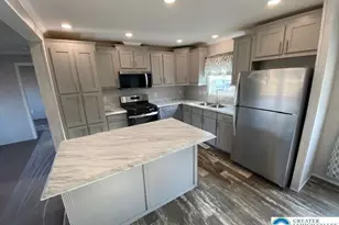 10104 Fernwood Ln, Upper Macungie Township, PA 18031 - Photo 4