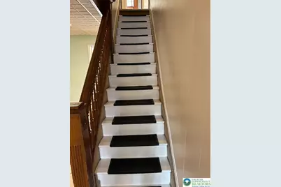 616 N Poplar Street, Allentown, PA 18102 - Photo 2