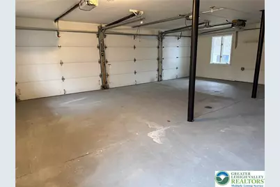 123 Eisenhower Boulevard, Roseto, PA 18013 - Photo 34